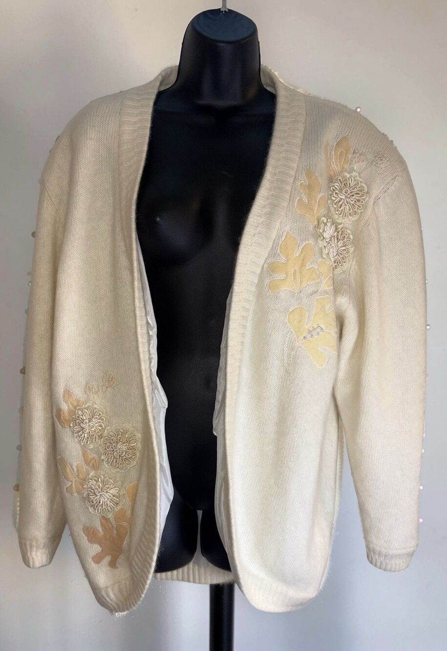 VTG Nina Austin Embroidered Cardigan Sz Small